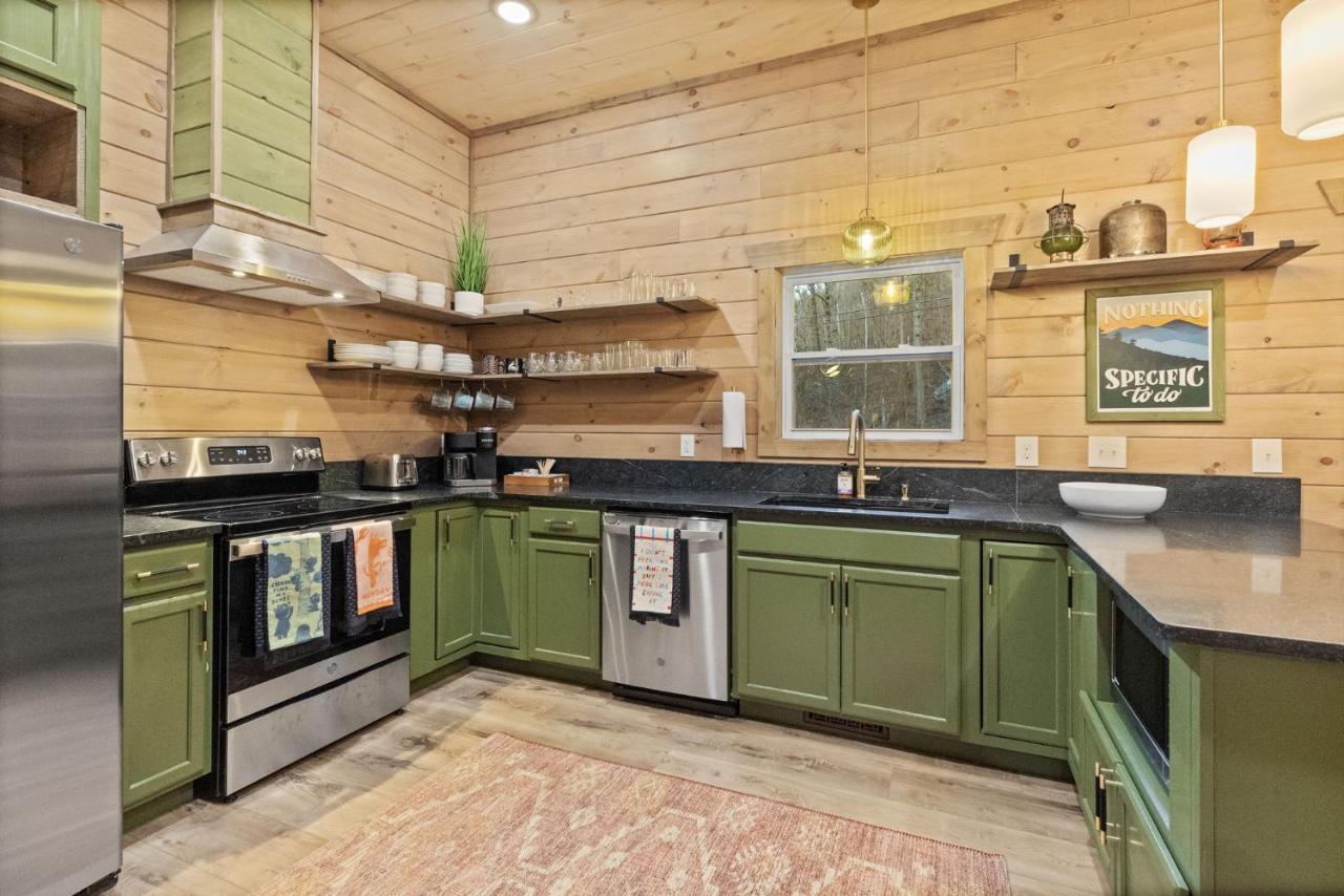 Mins To Gburg Sleeps 8 Hot Tub Arcade Area Pool Villa Gatlinburg Buitenkant foto