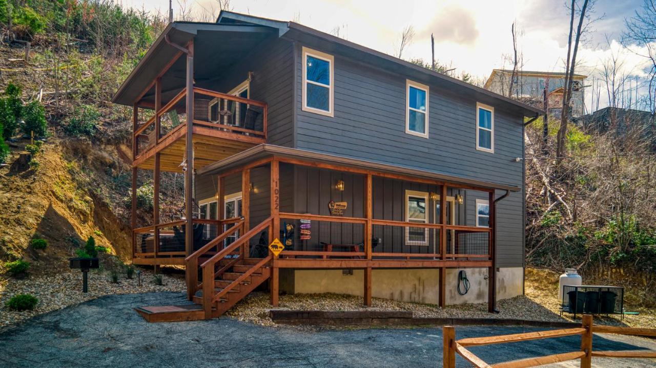 Mins To Gburg Sleeps 8 Hot Tub Arcade Area Pool Villa Gatlinburg Buitenkant foto