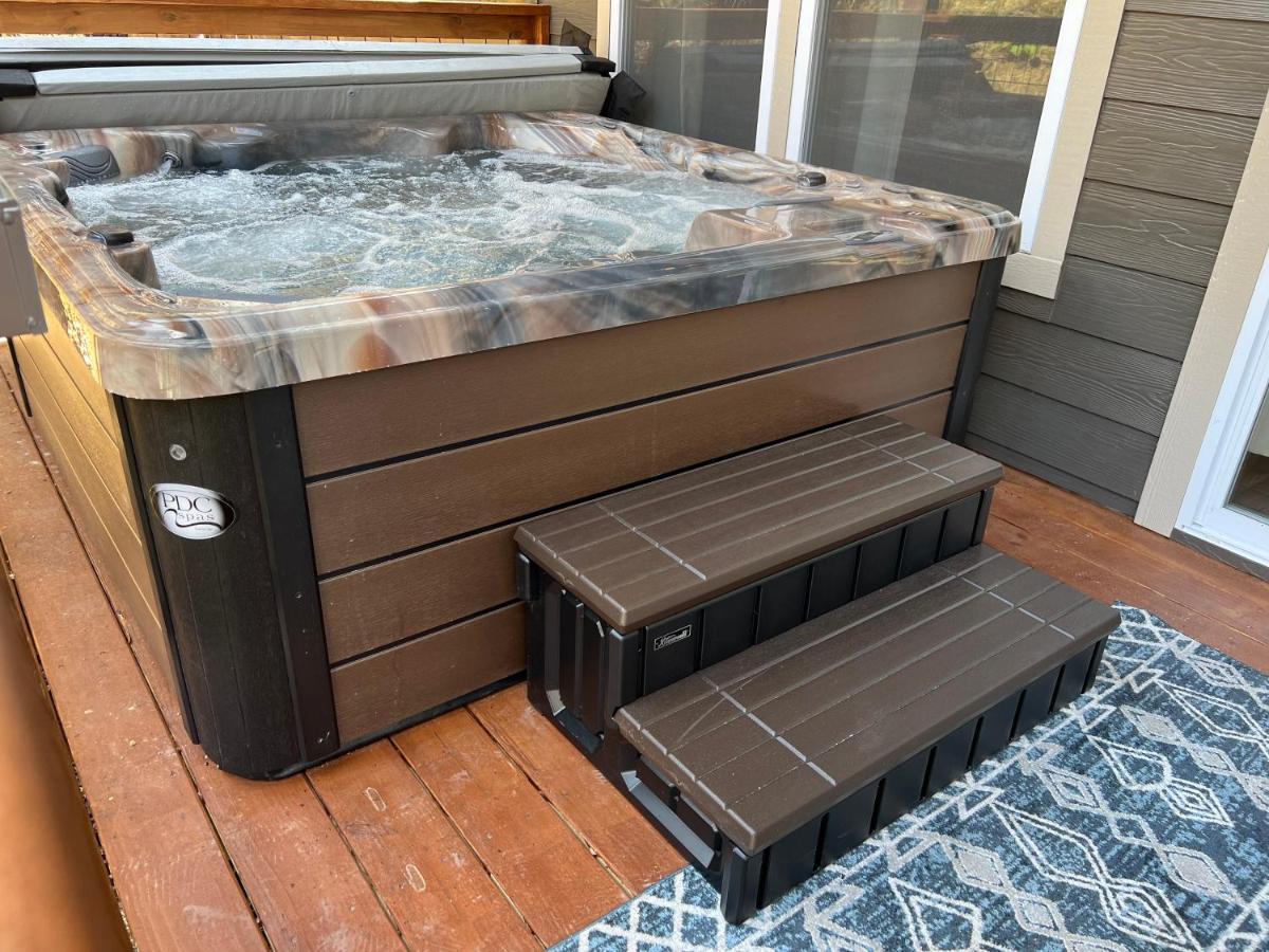 Mins To Gburg Sleeps 8 Hot Tub Arcade Area Pool Villa Gatlinburg Buitenkant foto